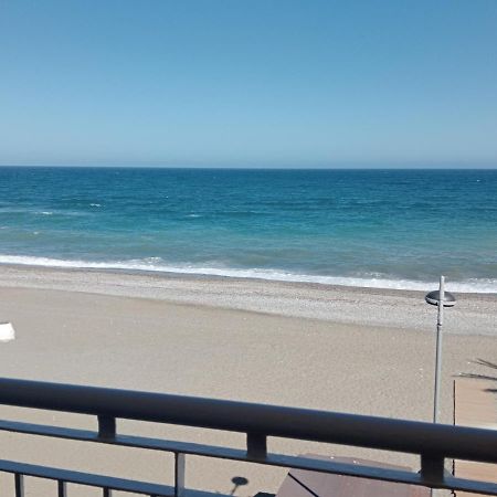 Primera Linea De Playa A 10 Min Estepona 산루이스데사비닐라스 외부 사진