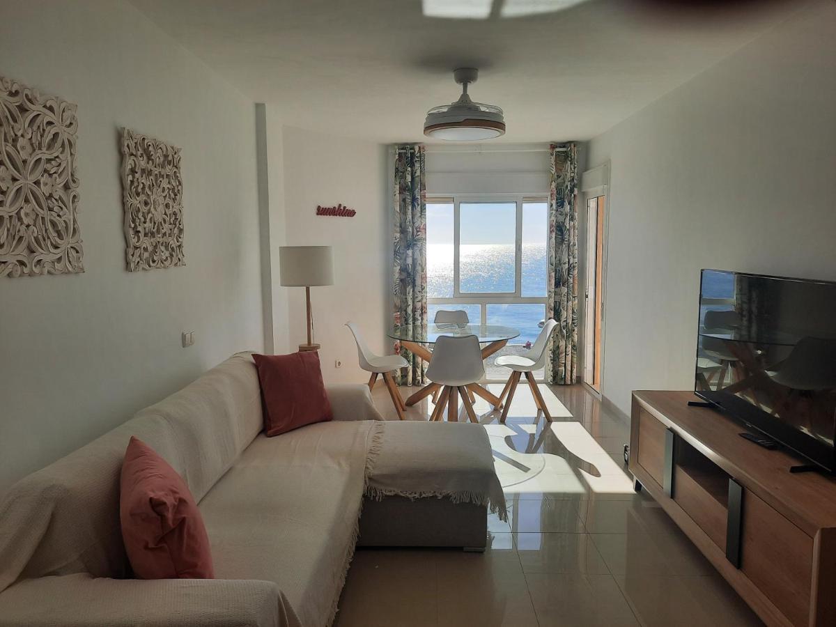 Primera Linea De Playa A 10 Min Estepona 산루이스데사비닐라스 외부 사진