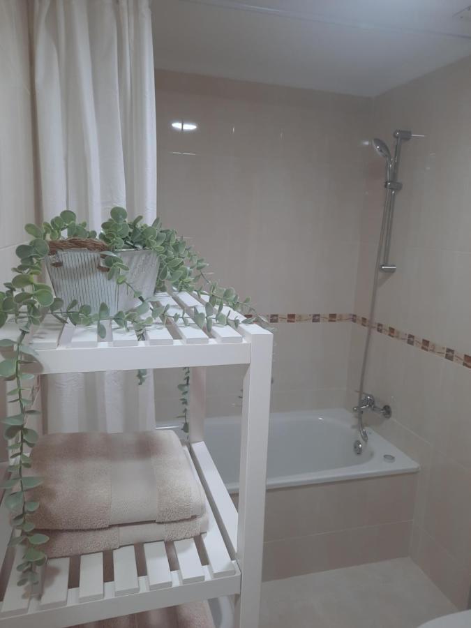 Primera Linea De Playa A 10 Min Estepona 산루이스데사비닐라스 외부 사진